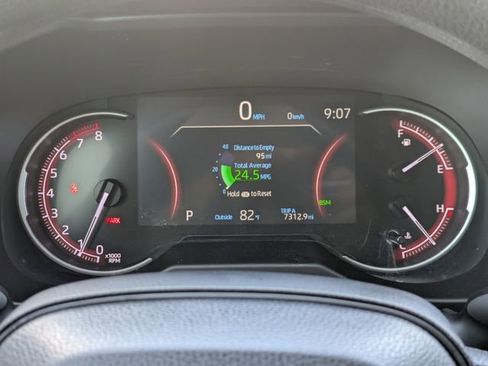 Used 2023 Toyota RAV4 XLE w/ Convenience Package image 27