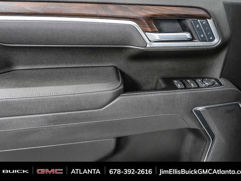 Used 2025 GMC Sierra 1500 SLT AWD/4WD image 6