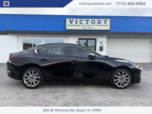 Used 2021 MAZDA MAZDA3 s FWD image 2
