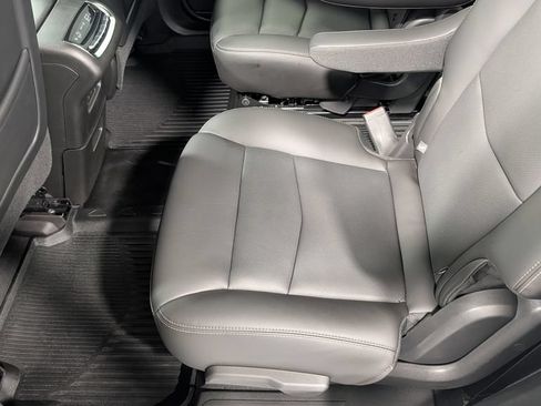 Used 2024 Cadillac XT6 Premium Luxury w/ LPO, Floor Liner Package AWD/4WD image 22