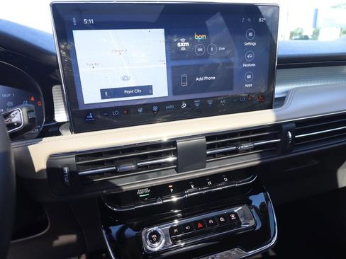 Used 2023 Lincoln Corsair FWD w/ Equipment Group 101A image 21