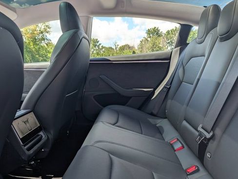 Used 2024 Tesla Model 3 Long Range AWD/4WD image 17