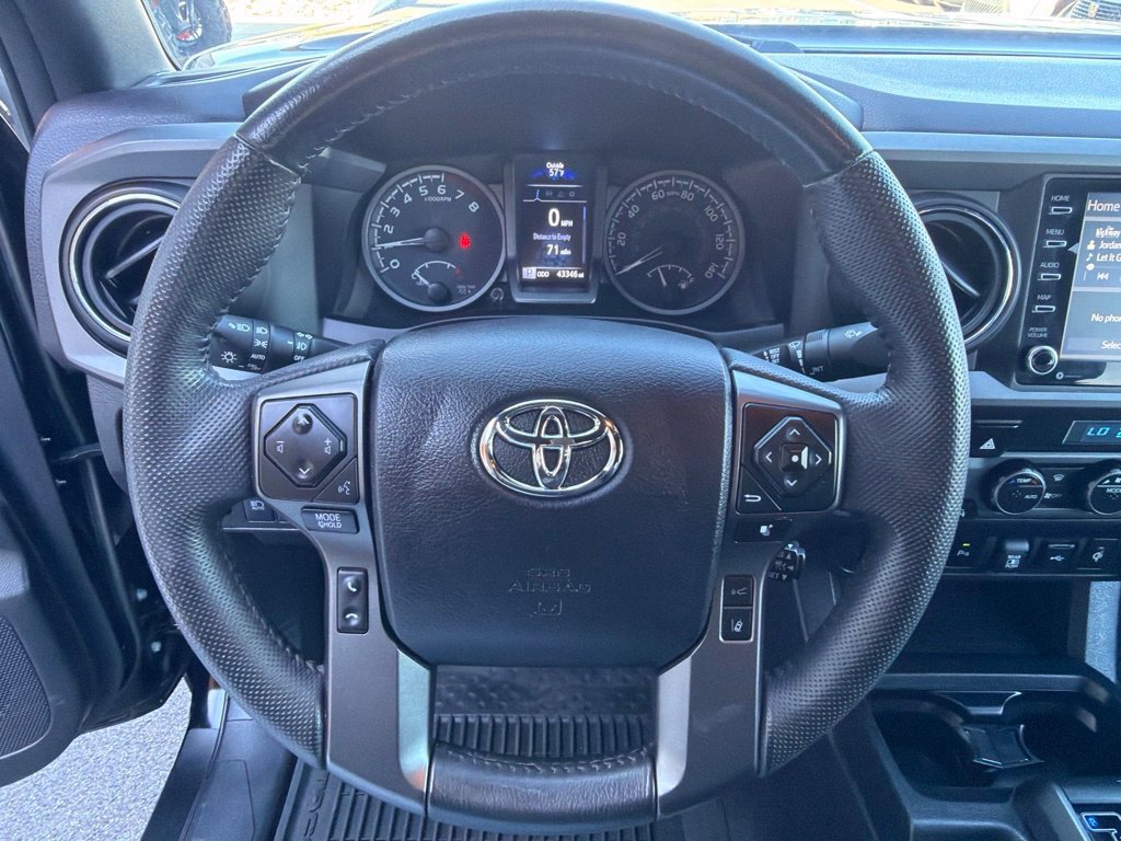 Used 2023 Toyota Tacoma TRD Off-Road w/ Technology Package AWD/4WD image 21