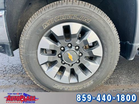 Used 2021 Chevrolet Silverado 2500 LT w/ Fleet Comfort Package image 6