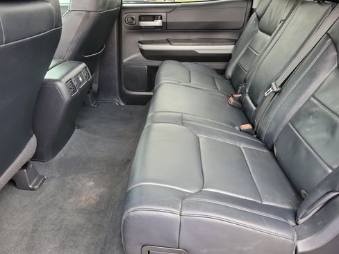 Used 2021 Toyota Tundra SR5 w/ SR5 Leather Package image 5