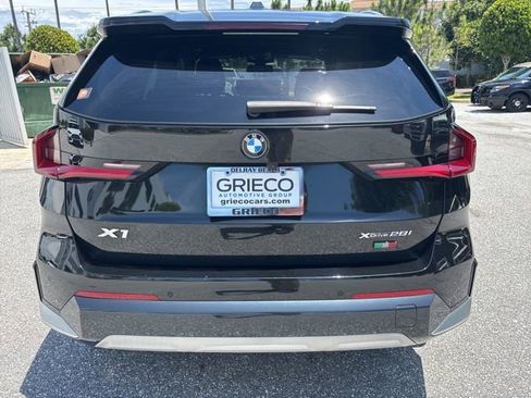 Used 2023 BMW X1 xDrive28i w/ Convenience Package image 3