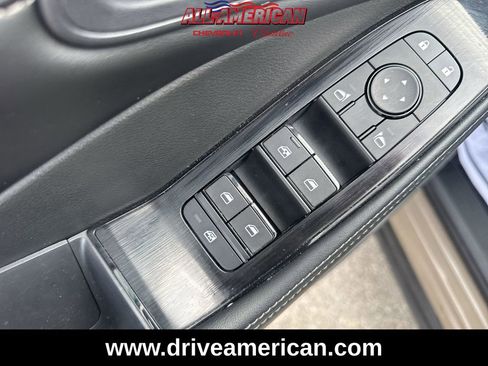 Used 2024 Nissan Rogue SV w/ SV Premium Package image 23