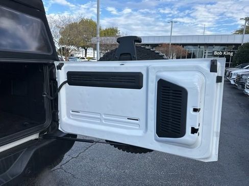 Used 2021 Ford Bronco Outer Banks w/ Sasquatch Package image 29