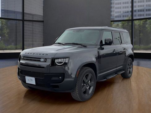New 2026 Land Rover Defender 110 S image 1