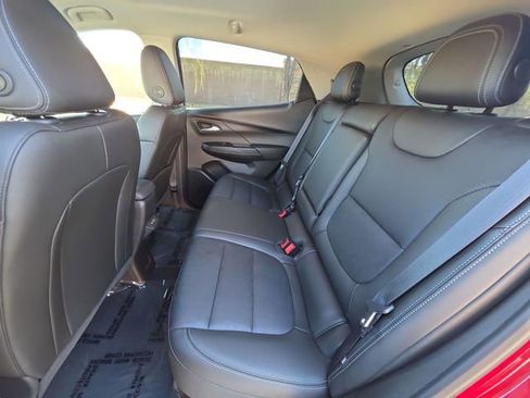 Used 2023 Chevrolet Bolt LT w/ Infotainment Package image 23