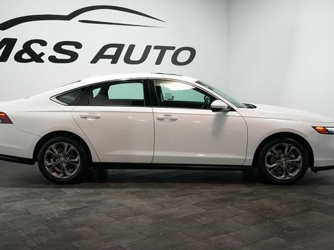 Used 2024 Honda Accord EX image 8
