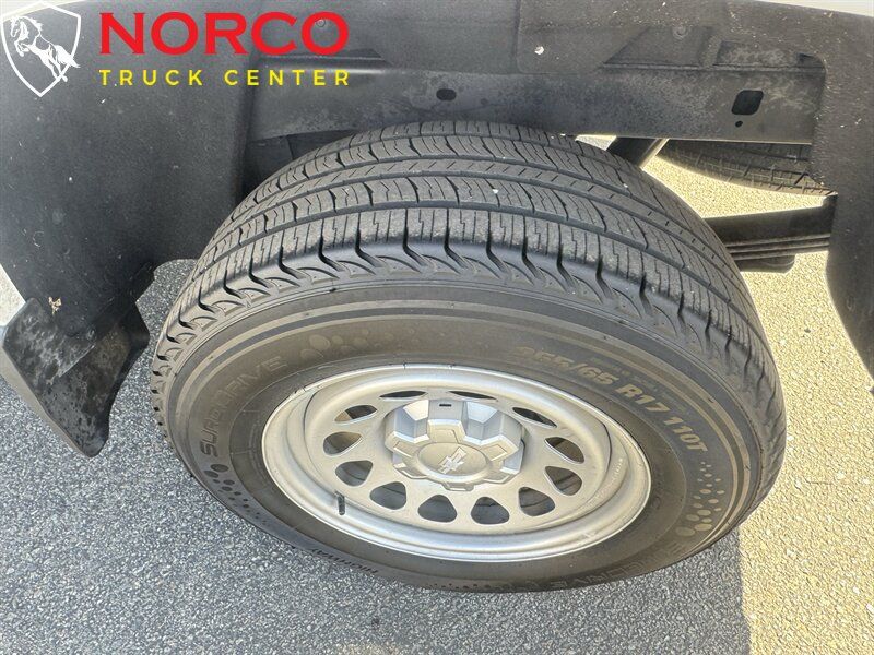 Used 2023 Chevrolet Colorado W/T RWD image 12
