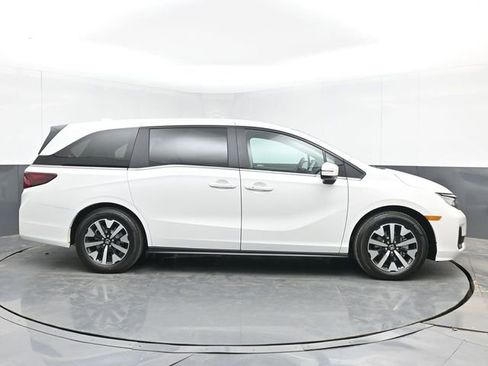 New 2026 Honda Odyssey EX-L image 11