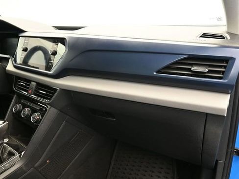 Used 2023 Volkswagen Taos SE FWD image 36