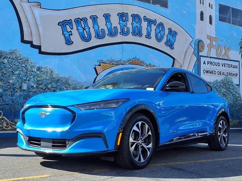 Certified 2022 Ford Mustang Mach-E Premium image 1