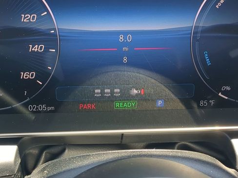 New 2025 Mercedes-Benz GLC 350e 4MATIC image 15