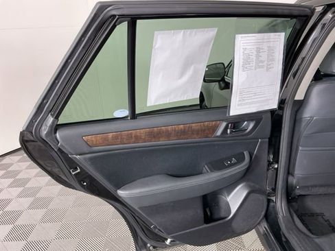 Used 2016 Subaru Outback 2.5i Limited image 26