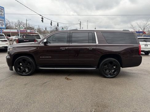 Used 2020 Chevrolet Suburban Premier w/ Max Trailering Package image 3