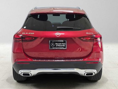 Certified 2026 Mercedes-Benz GLA 250 4MATIC image 5