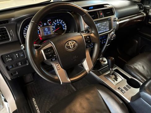 Used 2014 Toyota 4Runner Limited image 23