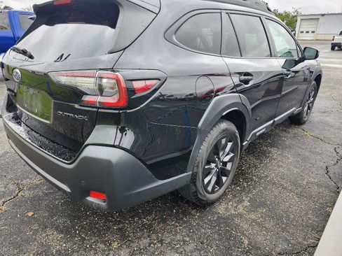 Used 2023 Subaru Outback Onyx Edition AWD/4WD image 5