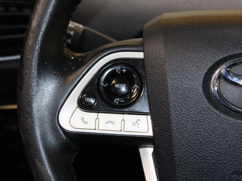 Used 2018 Toyota Prius Prime Plus image 25