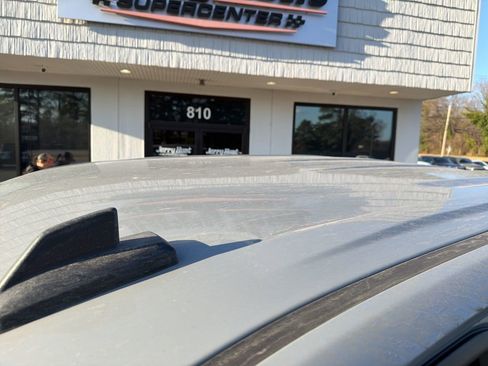 Used 2024 GMC Sierra 1500 Elevation image 12