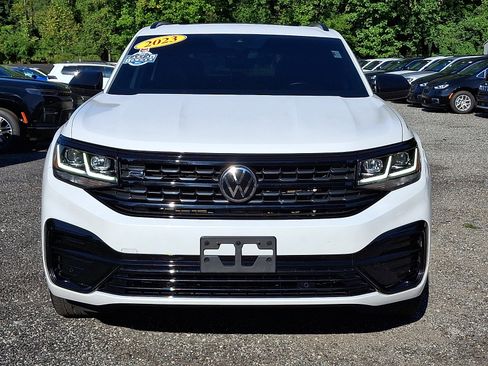Used 2023 Volkswagen Atlas Cross Sport SEL R-Line AWD/4WD image 2