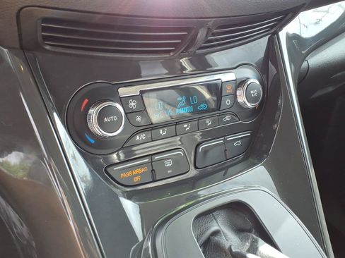 Used 2015 Ford Escape Titanium AWD/4WD image 14