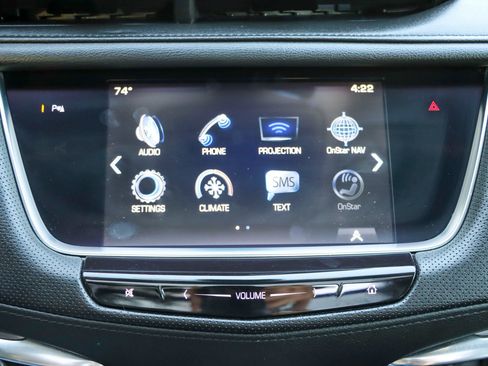 Used 2019 Cadillac XT5 Luxury image 36