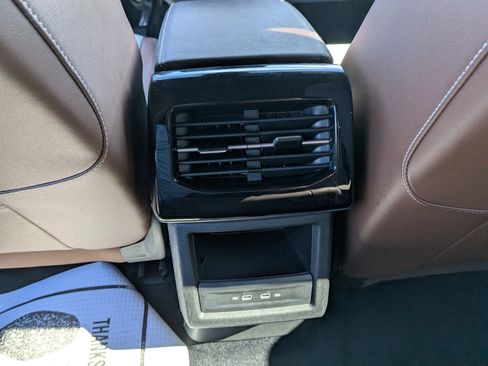 Used 2023 Volkswagen ID.4 Pro AWD/4WD image 41