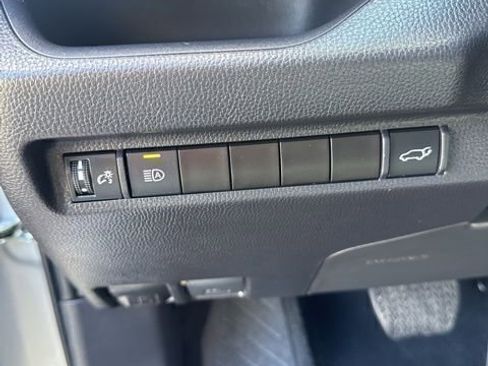 Certified 2025 Toyota RAV4 XLE w/ Convenience Package image 22
