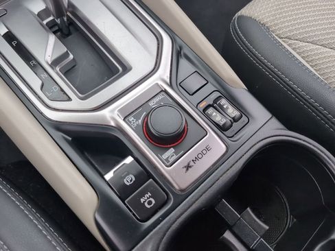 Used 2023 Subaru Forester Premium image 26