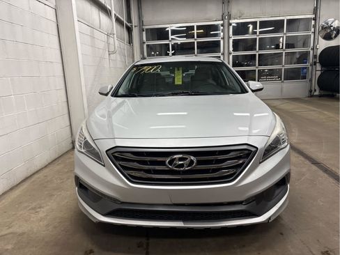 Used 2015 Hyundai Sonata Sport image 4