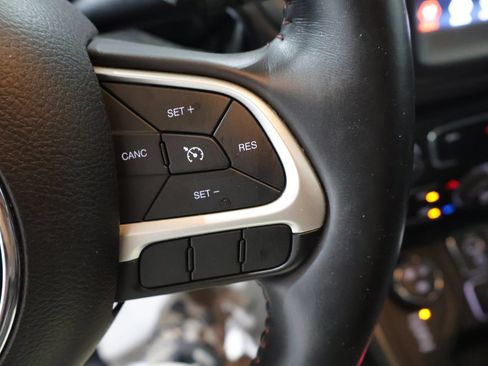 Used 2017 Jeep Compass Trailhawk w/ Cold Weather Group AWD/4WD image 35