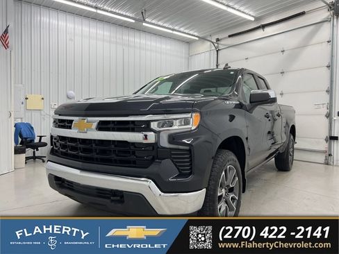 Used 2023 Chevrolet Silverado 1500 LT AWD/4WD image 6