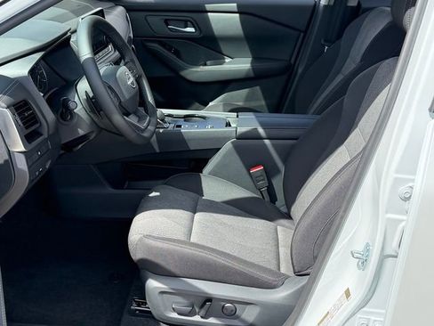 New 2026 Nissan Rogue SV FWD image 20