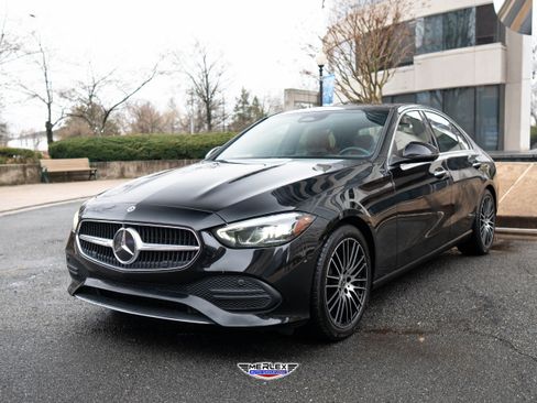 Used 2022 Mercedes-Benz C 300 Sedan w/ Exclusive Trim Package image 3