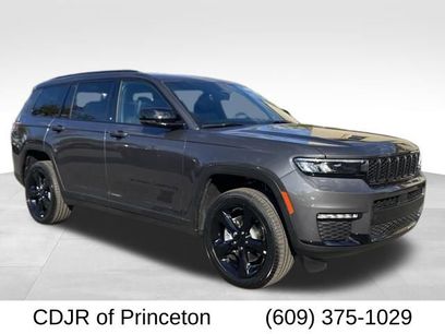 New 2025 Jeep Grand Cherokee L Limited w/ Black Appearance Package