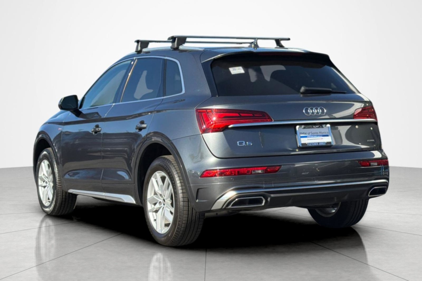 Used 2022 Audi Q5 2.0T Premium AWD/4WD image 3