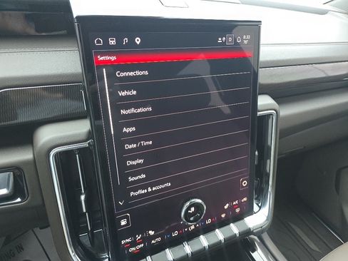 Used 2026 GMC Yukon Elevation w/ LPO, Floor Liner Package AWD/4WD image 27