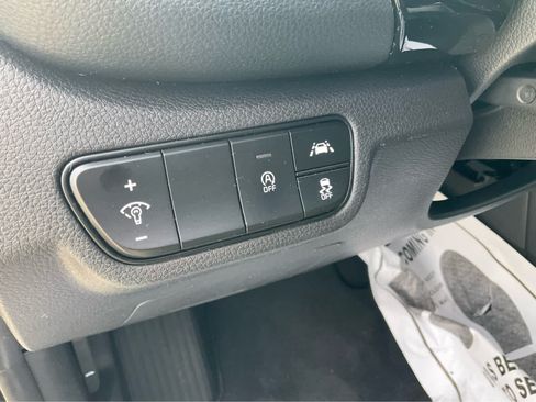Used 2022 Kia Seltos EX AWD/4WD image 16