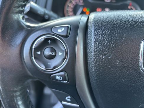 Used 2018 Honda Pilot EX-L image 10