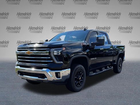 Used 2024 Chevrolet Silverado 2500 LTZ w/ LTZ Convenience Package AWD/4WD image 5