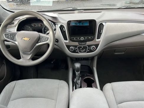 Used 2023 Chevrolet Malibu LS w/ Driver Confidence Package FWD image 7