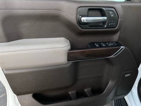 Used 2022 GMC Sierra 1500 SLT image 10