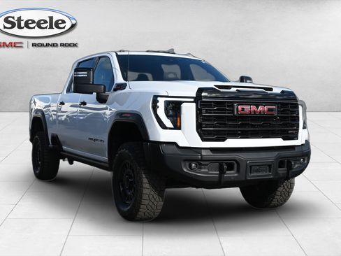Used 2026 GMC Sierra 2500 AT4X w/ AT4X AEV Edition AWD/4WD image 3