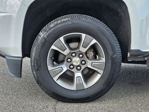 Used 2020 Chevrolet Colorado Z71 AWD/4WD image 11