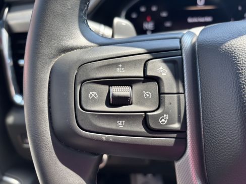 Used 2025 GMC Sierra 1500 Denali AWD/4WD image 18