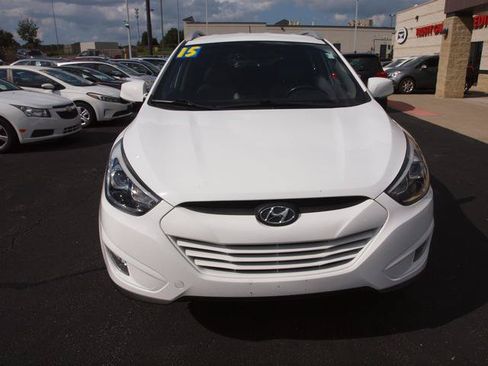 Used 2015 Hyundai Tucson SE FWD image 4